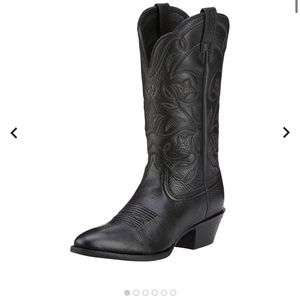 ARIAT Women's Heritage R Toe Western Boot